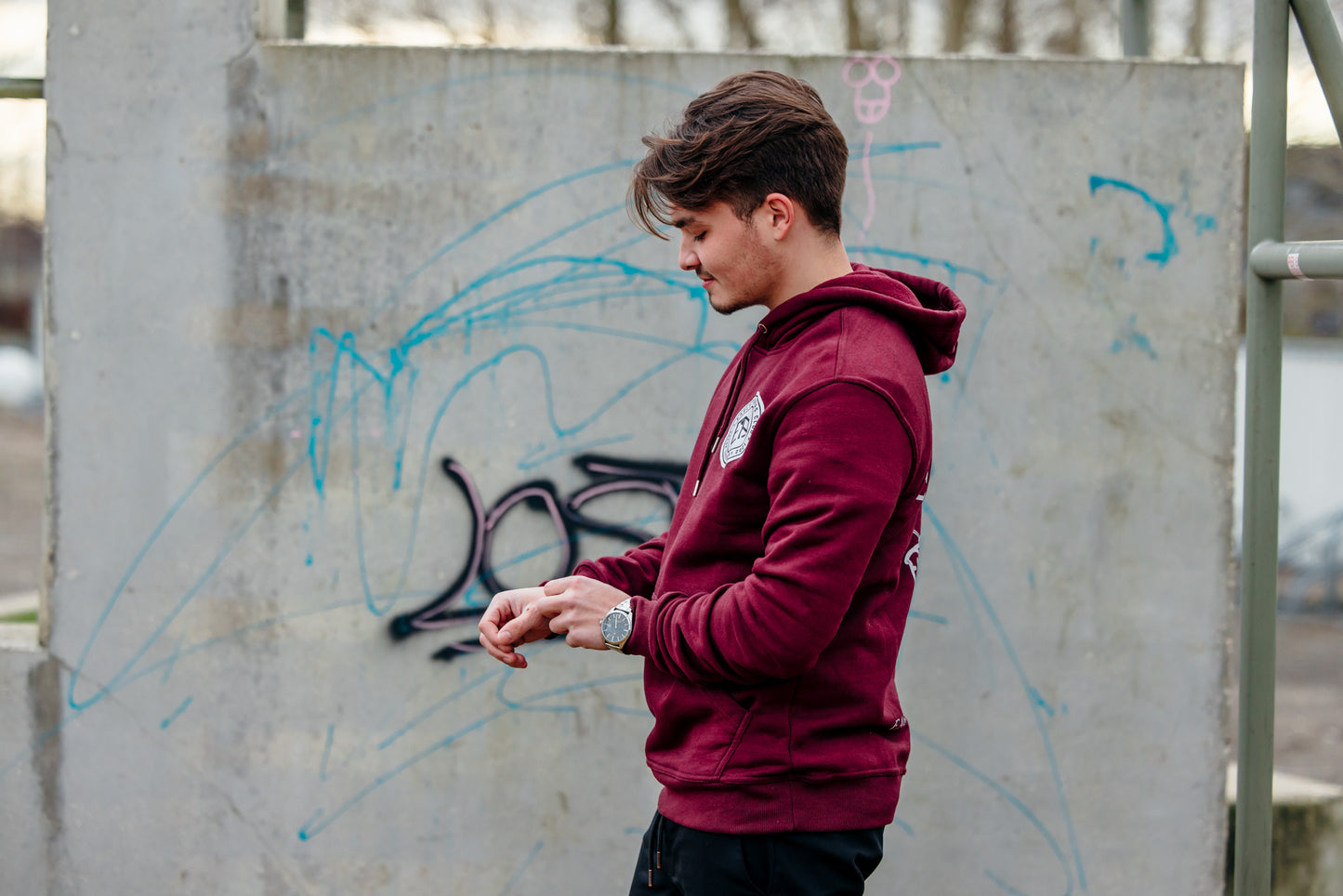 Finders Keepers hoodie | red